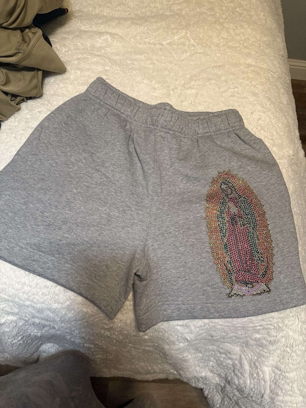 Men’s Gray Cotton Fleece Virgin Mary shorts Rhinestone Graphic Size M Regular